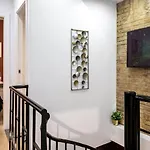 New Listing Duplex Near The Beach Barceloneta